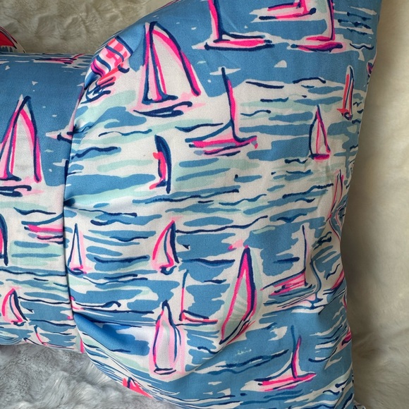 Lilly Pulitzer Bow Throw Pillow Handmade - Picture 3 of 3